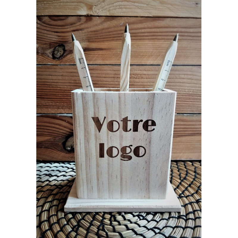 Pot à stylo en bois